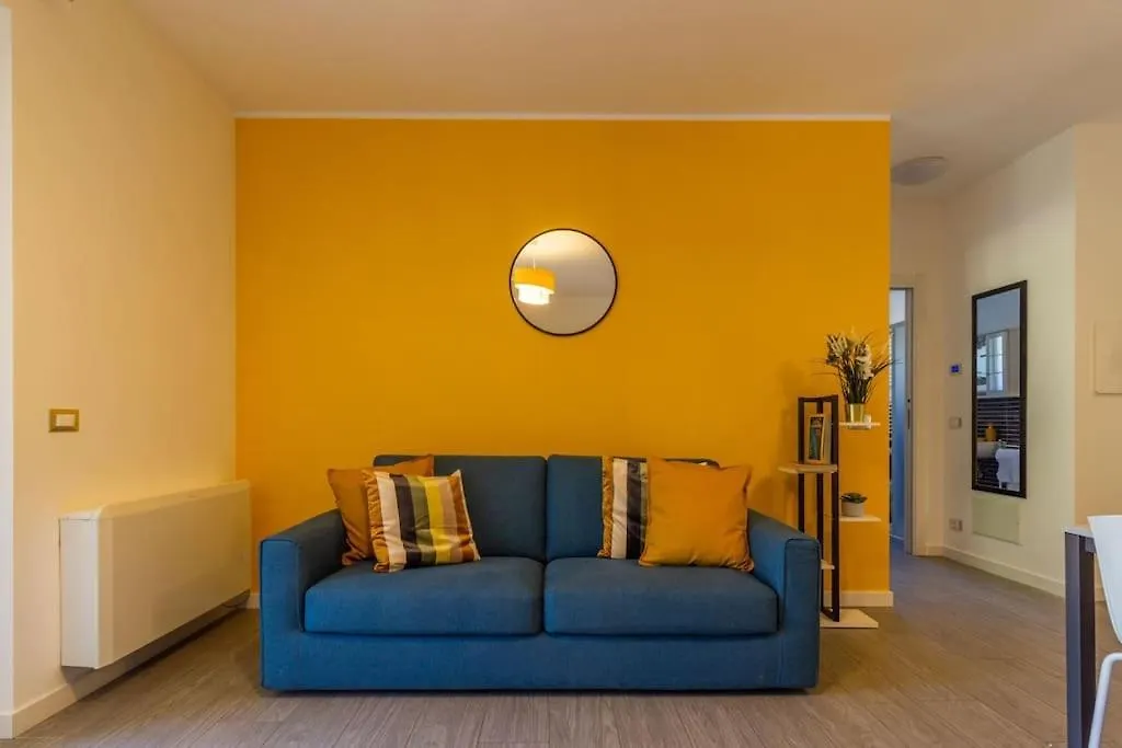 Mustard Apartment Rome 0*,