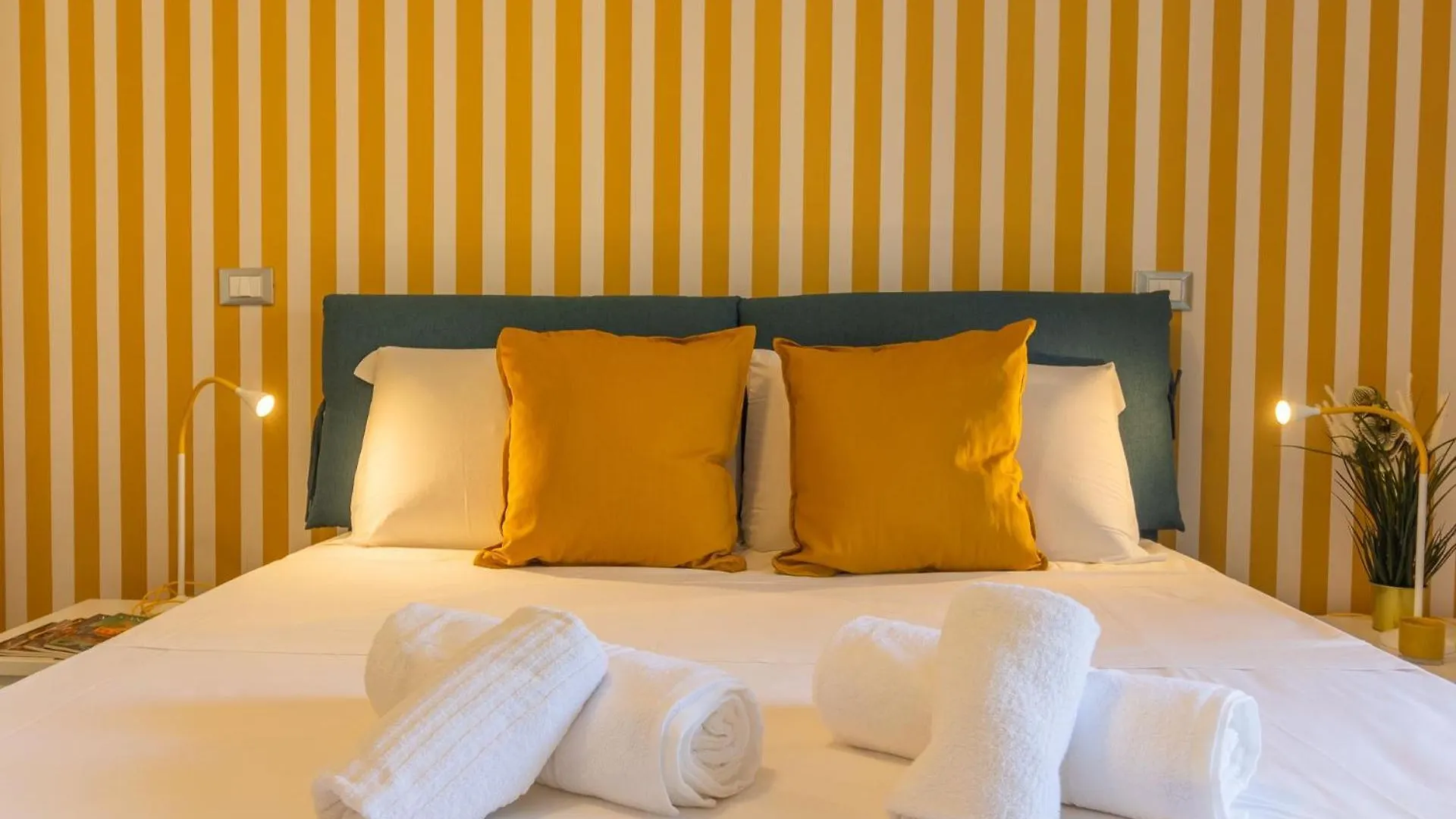 Mustard Apartment Rome