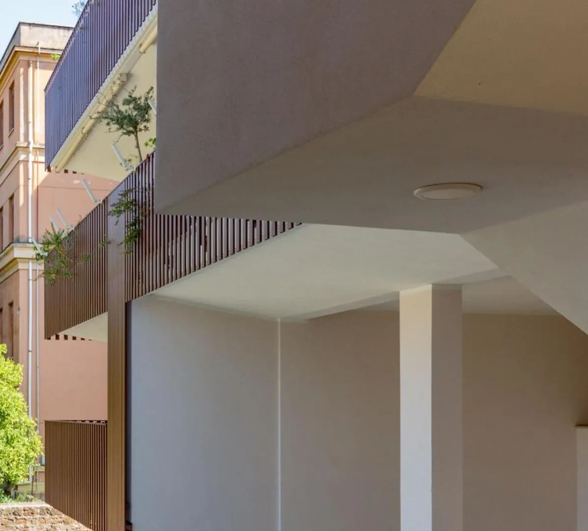 Mustard Apartment Rome